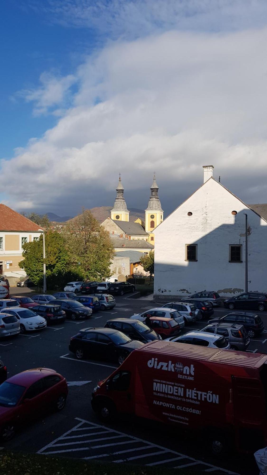 Apartament Carlone House Eger Zewnętrze zdjęcie